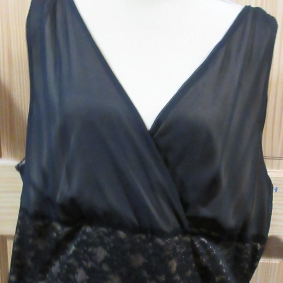 Black Dress: Size : Dressbarn Woman Collection: 24W - Picture 3 of 5